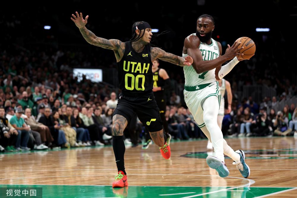 的一丝不苟 的一丝不苟