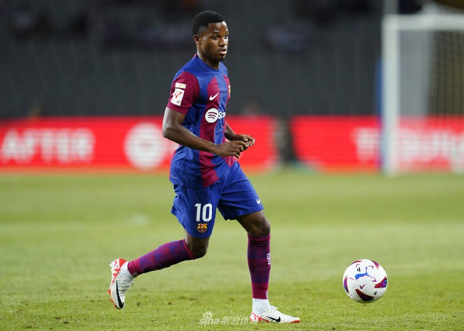 泪目！全红婵迎18岁生日+最新状况曝光，婵宝：我过了巅峰期.